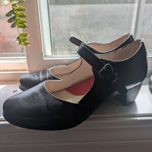 SOFTWALK COMFORTABLE HEELS